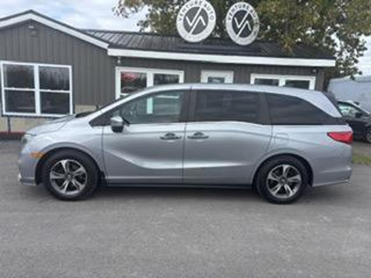 2019 Honda Odyssey  Photo5
