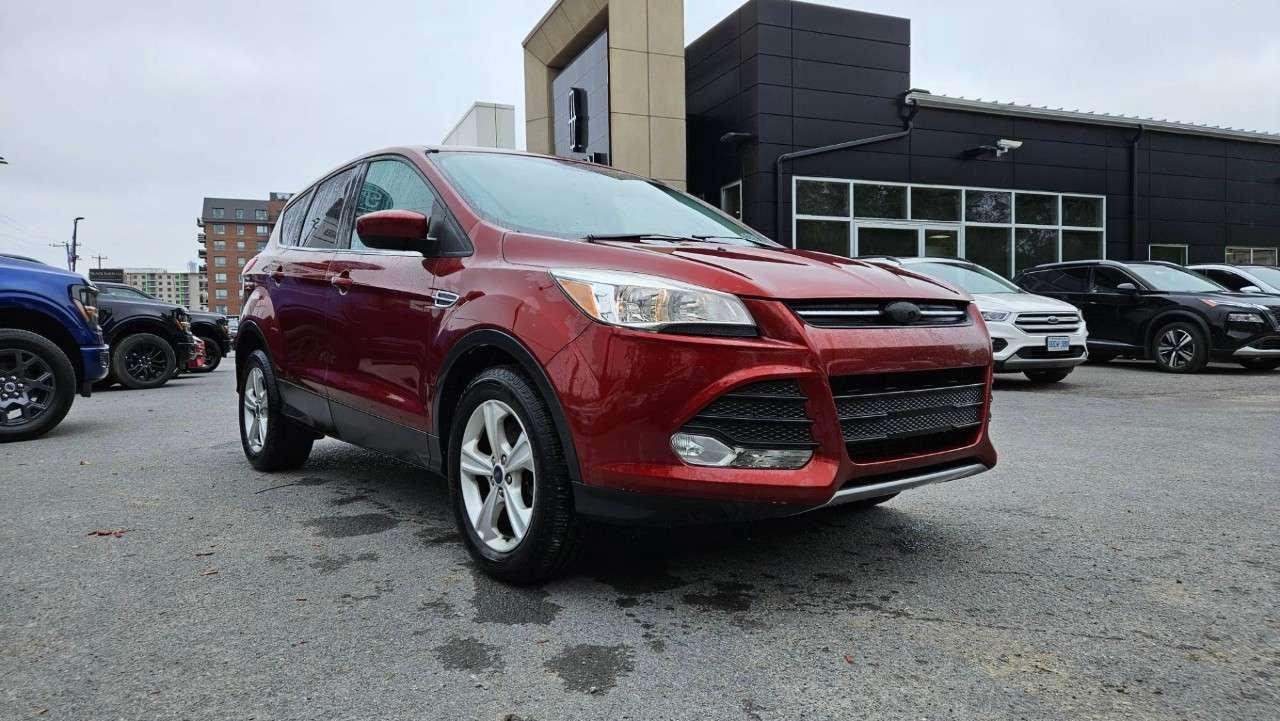 2016 Ford Escape SE   2 LITRE ECOBOOST   4WD   HEATED SEATS Photo