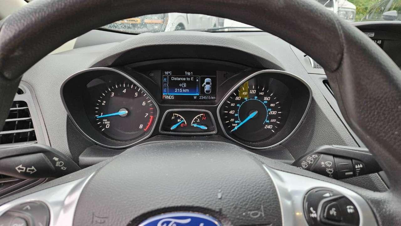 2016 Ford Escape SE   2 LITRE ECOBOOST   4WD   HEATED SEATS Photo