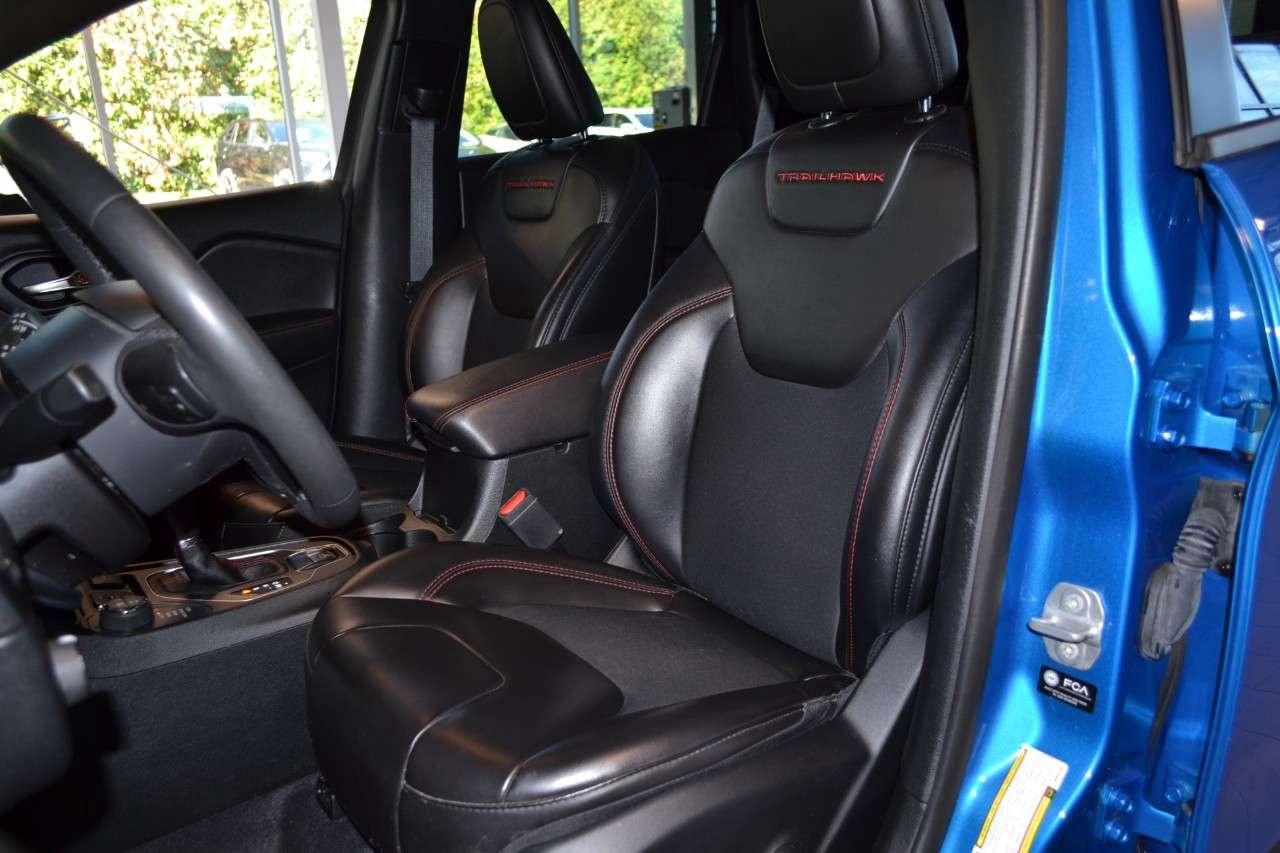 2022 Jeep Cherokee Trailhawk 4X4 Photo