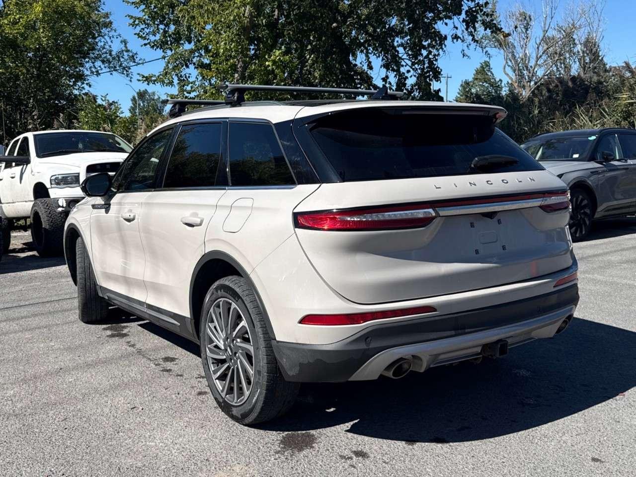 2023 Lincoln Corsair RESERVE   AWD   TOW PKG   MOONROOF Photo