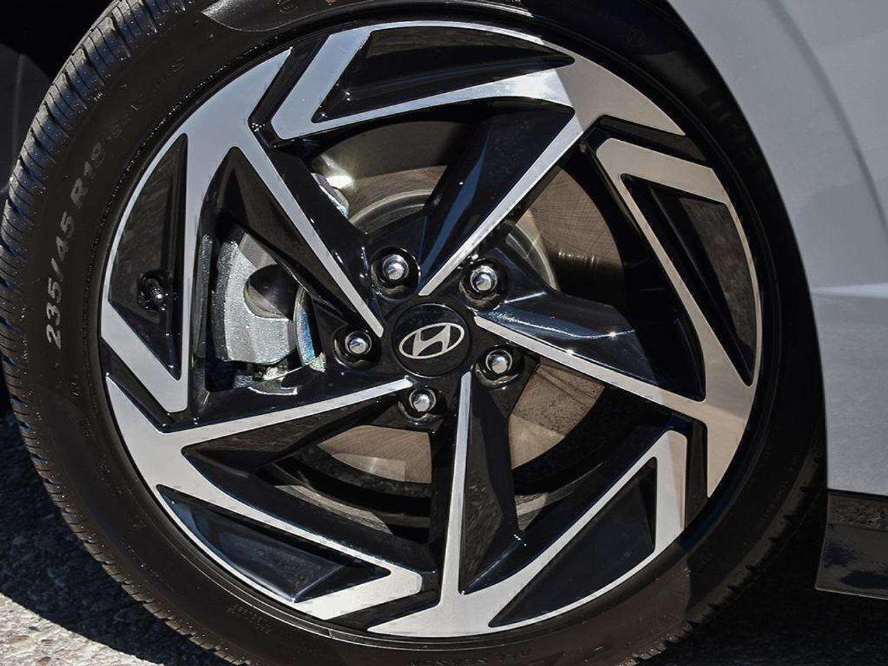2026 Hyundai Sonata Preferred-Trend AWD demo used Photo