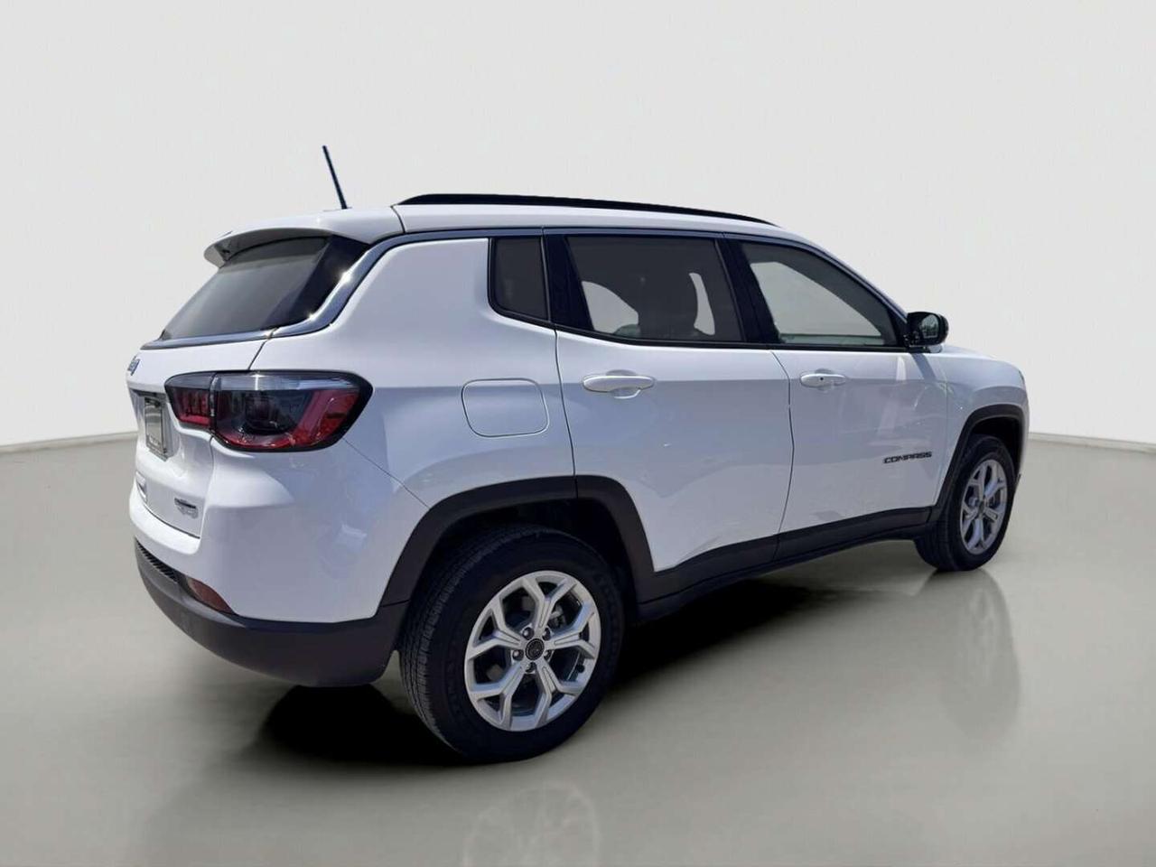 2026 Jeep Compass NORTH 4X4 Photo