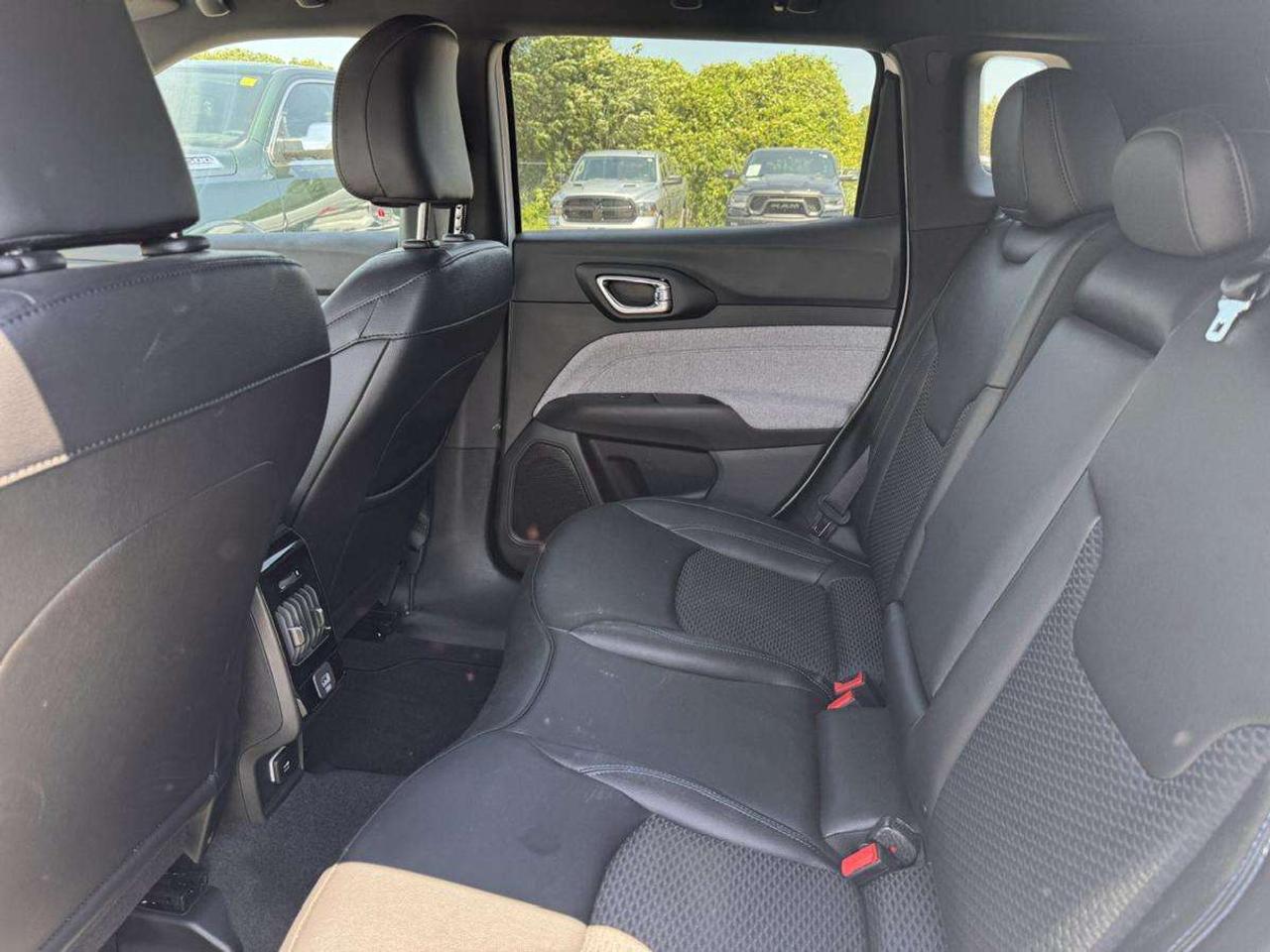 2026 Jeep Compass NORTH 4X4 Photo