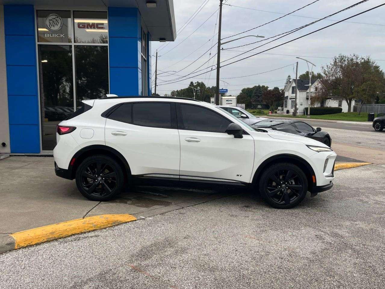 2024 Buick Envision SPORT TOURING CPO RATES APPLY! Photo3