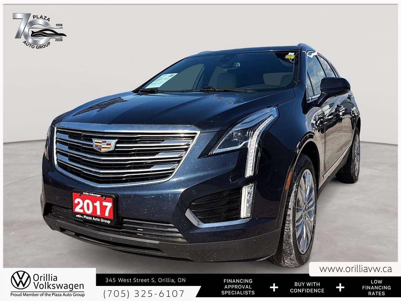 2017 Cadillac XT5 Premium Luxury AWD Panoramic Roof   Trailering Package   Driver Awareness / Photo0
