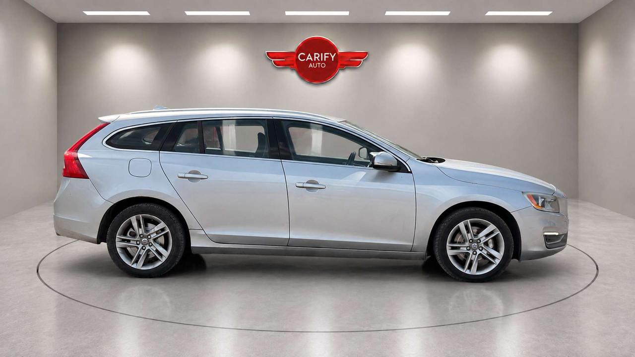 2015 Volvo V60 Premier Plus AWD   Certified   No Accident   Leather   Sunroof Photo3