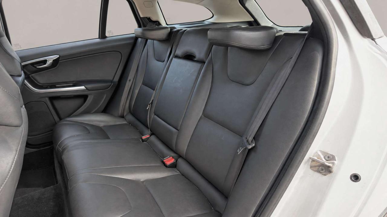 2015 Volvo V60 Premier Plus AWD   Certified   No Accident   Leather   Sunroof Photo