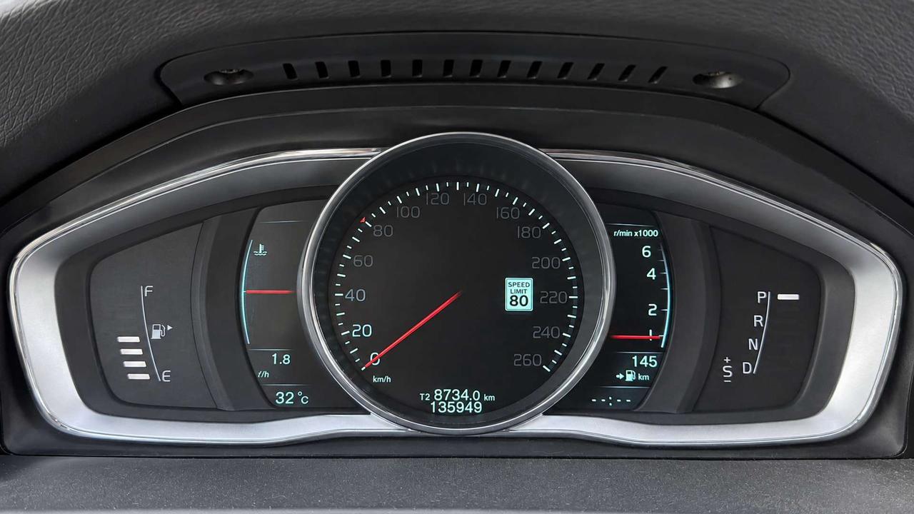 2015 Volvo V60 Premier Plus AWD   Certified   No Accident   Leather   Sunroof Photo