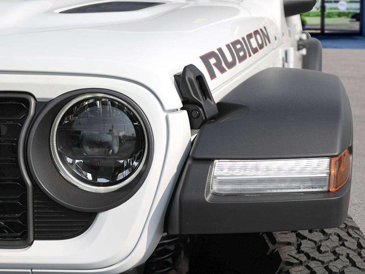 2024 Jeep Wrangler RUBICON Photo