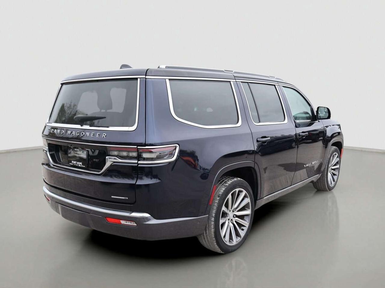 2022 Jeep Grand Wagoneer Series I 4x4 Photo4