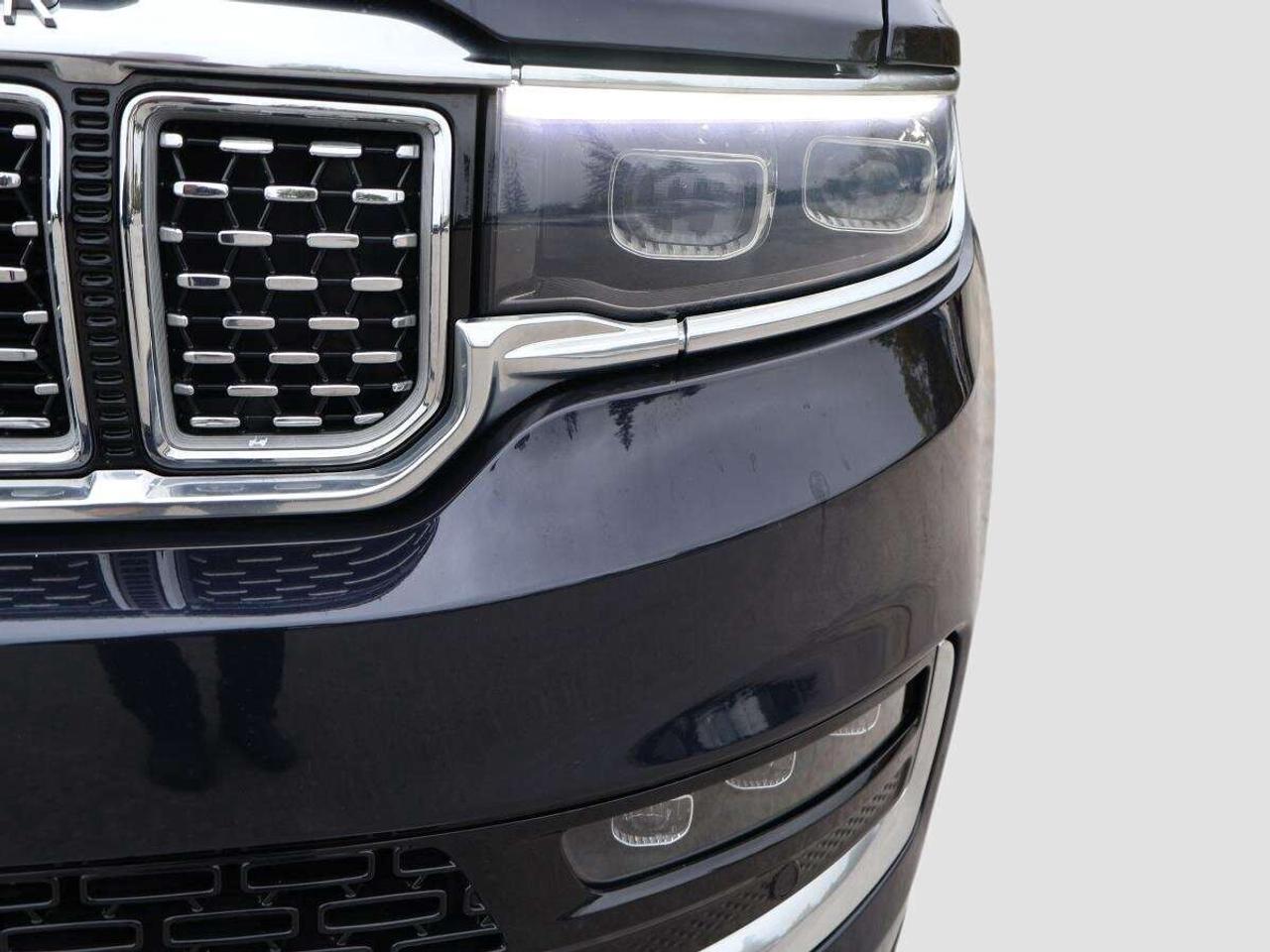 2022 Jeep Grand Wagoneer Series I 4x4 Photo
