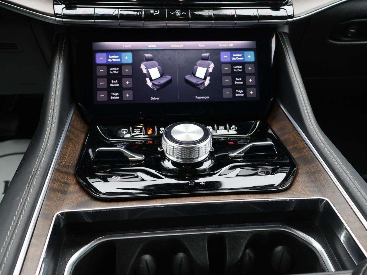 2022 Jeep Grand Wagoneer Series I 4x4 Photo