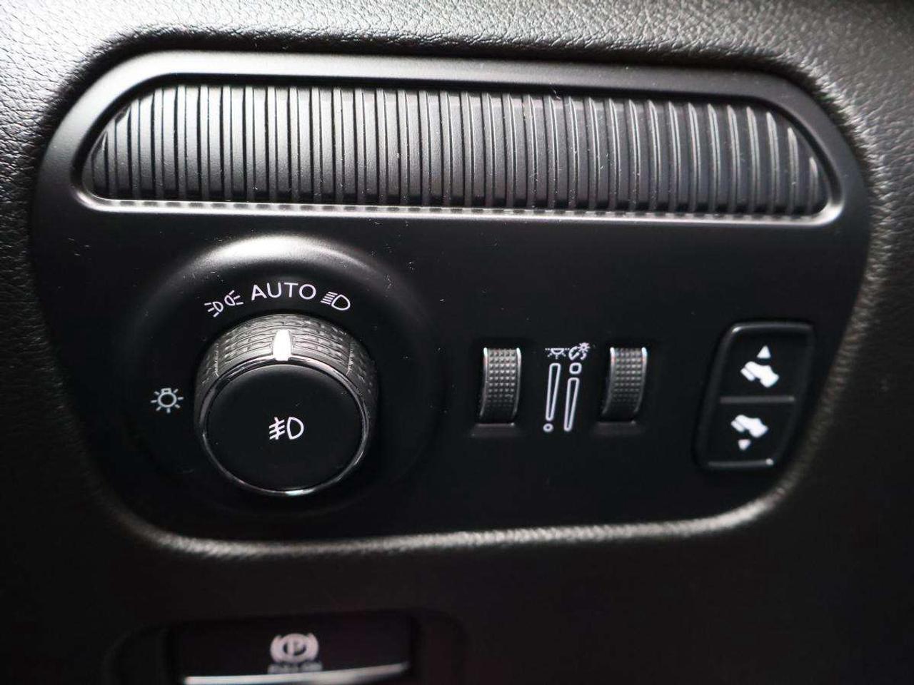 2022 Jeep Grand Wagoneer Series I 4x4 Photo