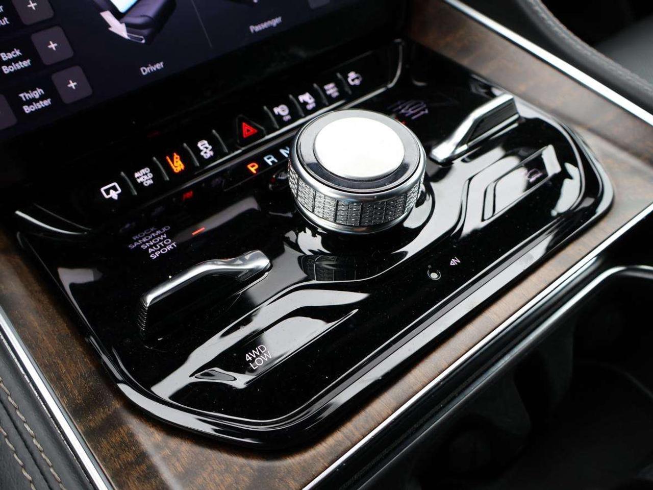 2022 Jeep Grand Wagoneer Series I 4x4 Photo