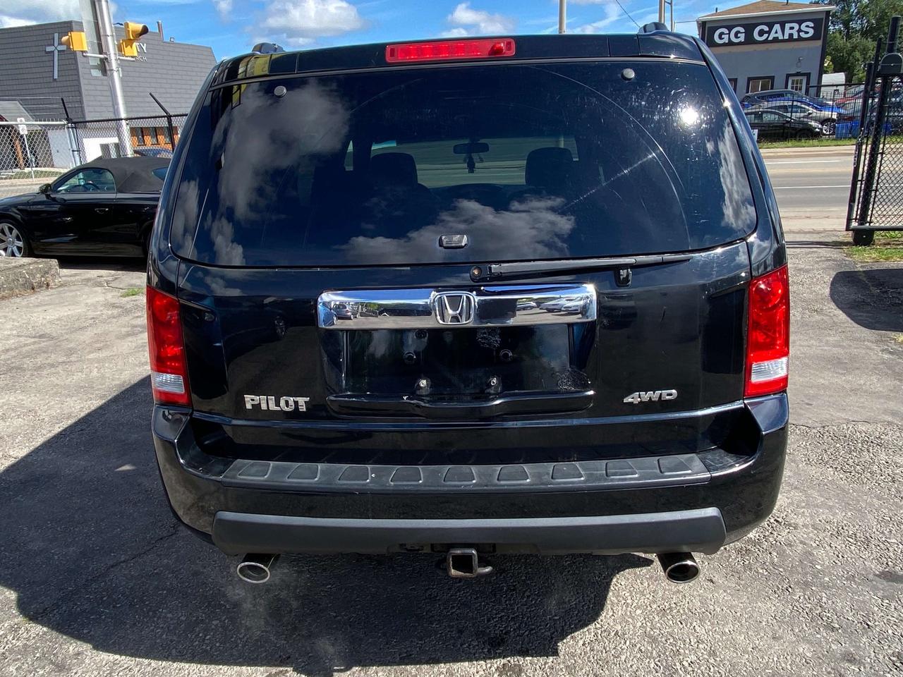 2011 Honda Pilot EX Photo