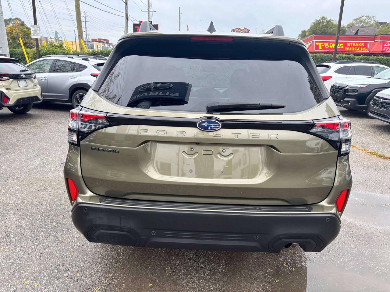 2025 Subaru Forester Touring, FROM 3.99% FINANCING AVAILABLE Photo3