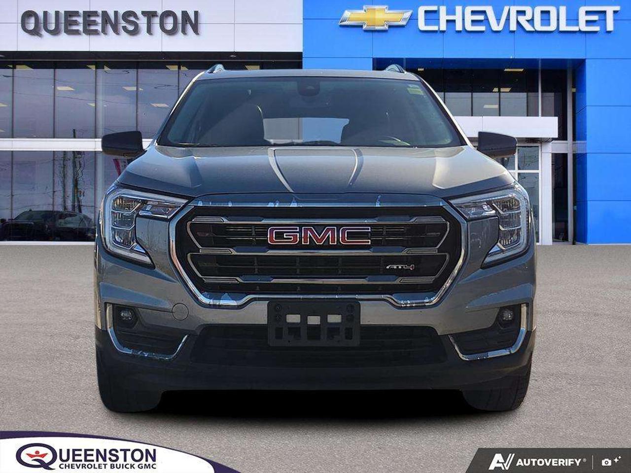 2024 GMC Terrain AT4   SUNROOF   BOSE   NO CLAIMS Photo5