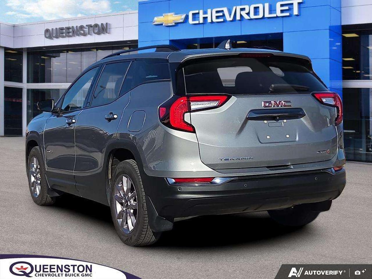 2024 GMC Terrain AT4   SUNROOF   BOSE   NO CLAIMS Photo