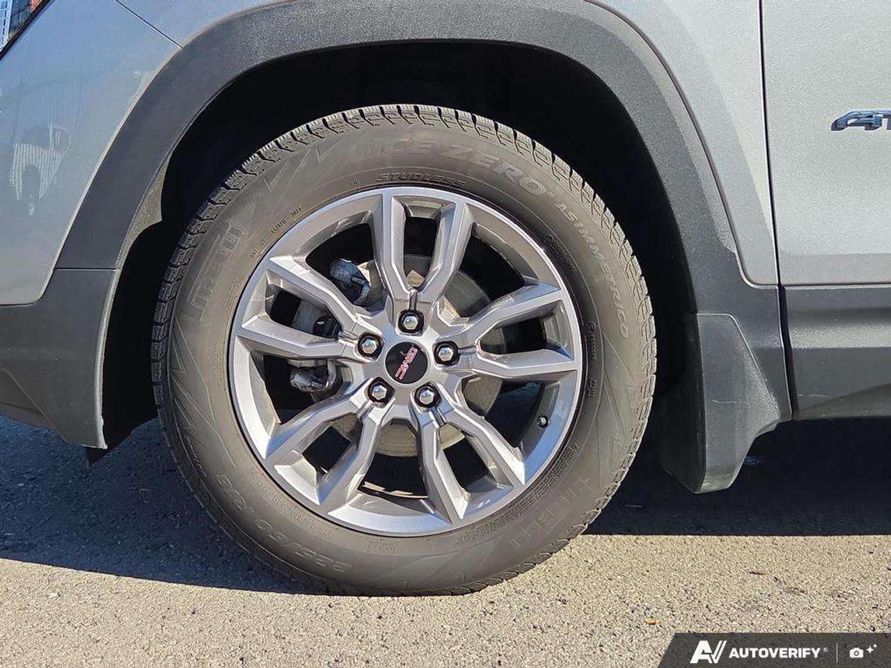 2024 GMC Terrain AT4   SUNROOF   BOSE   NO CLAIMS Photo