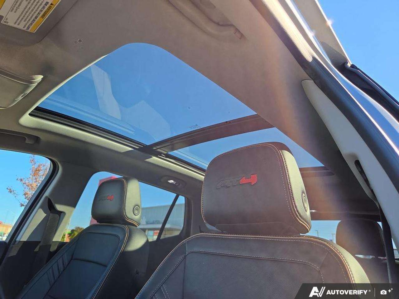 2024 GMC Terrain AT4   SUNROOF   BOSE   NO CLAIMS Photo