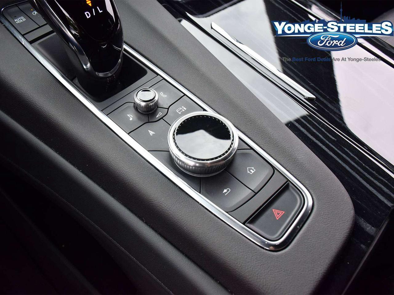 2024 Cadillac Escalade Sport Diesel Photo