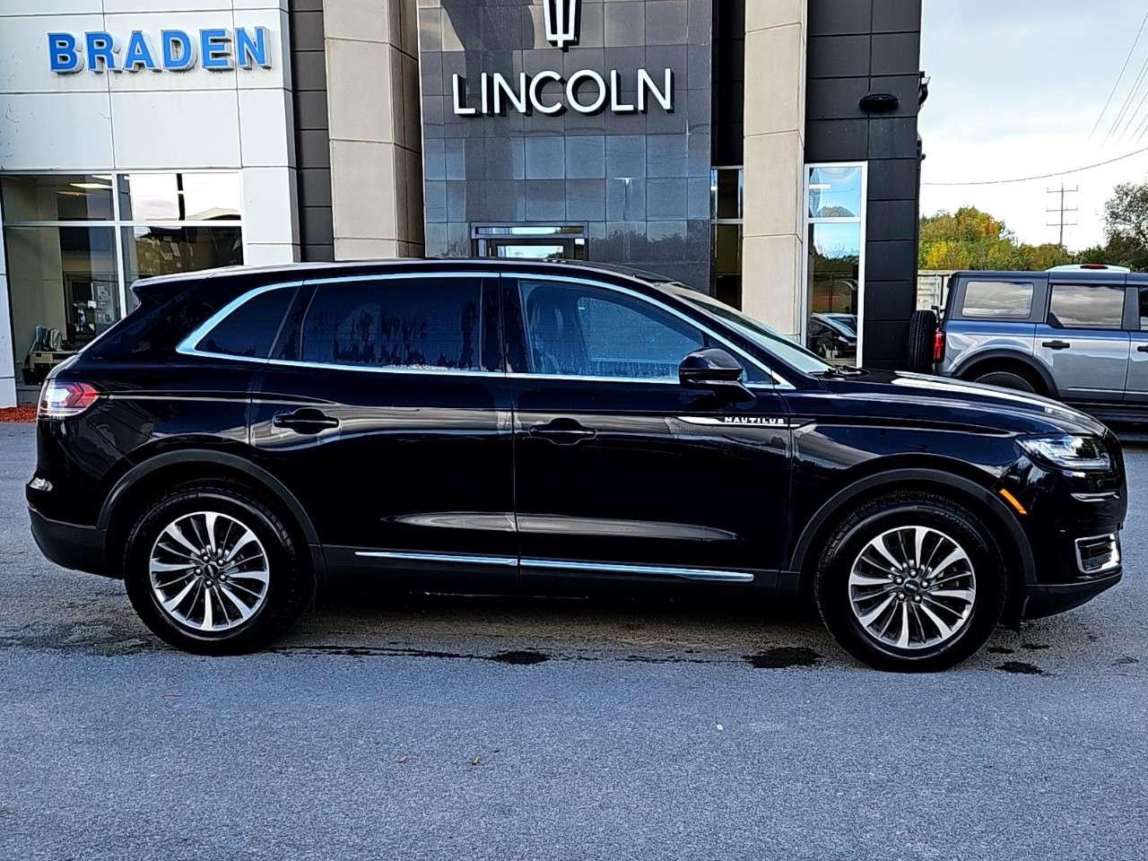 2019 Lincoln Nautilus SELECT   AWD   HEATED STEERING WHEEL Photo