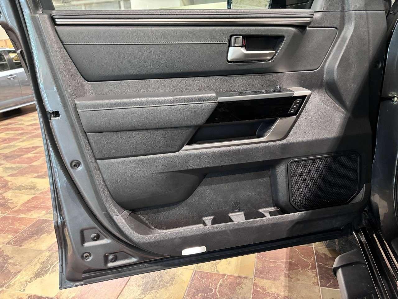 2024 Toyota Tundra 4x4 Crewmax Limited Hybrid Long Bed Photo