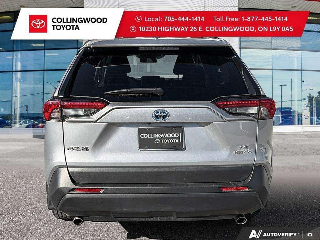 2024 Toyota RAV4 *HYBRID LE AWD* ONE OWNER* ACCIDENT FREE* Photo