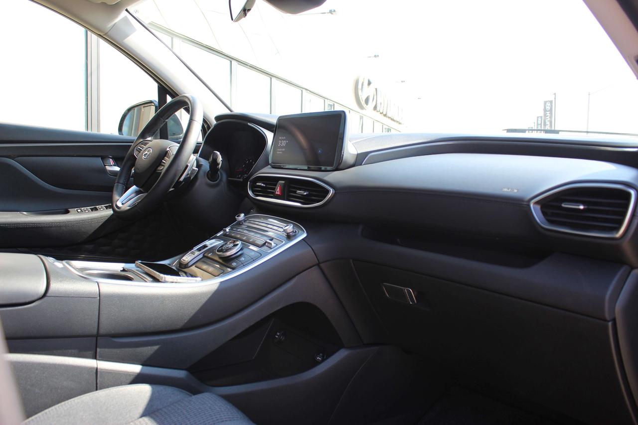 2023 Hyundai Santa Fe Preferred Photo