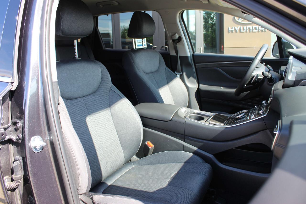 2023 Hyundai Santa Fe Preferred Photo