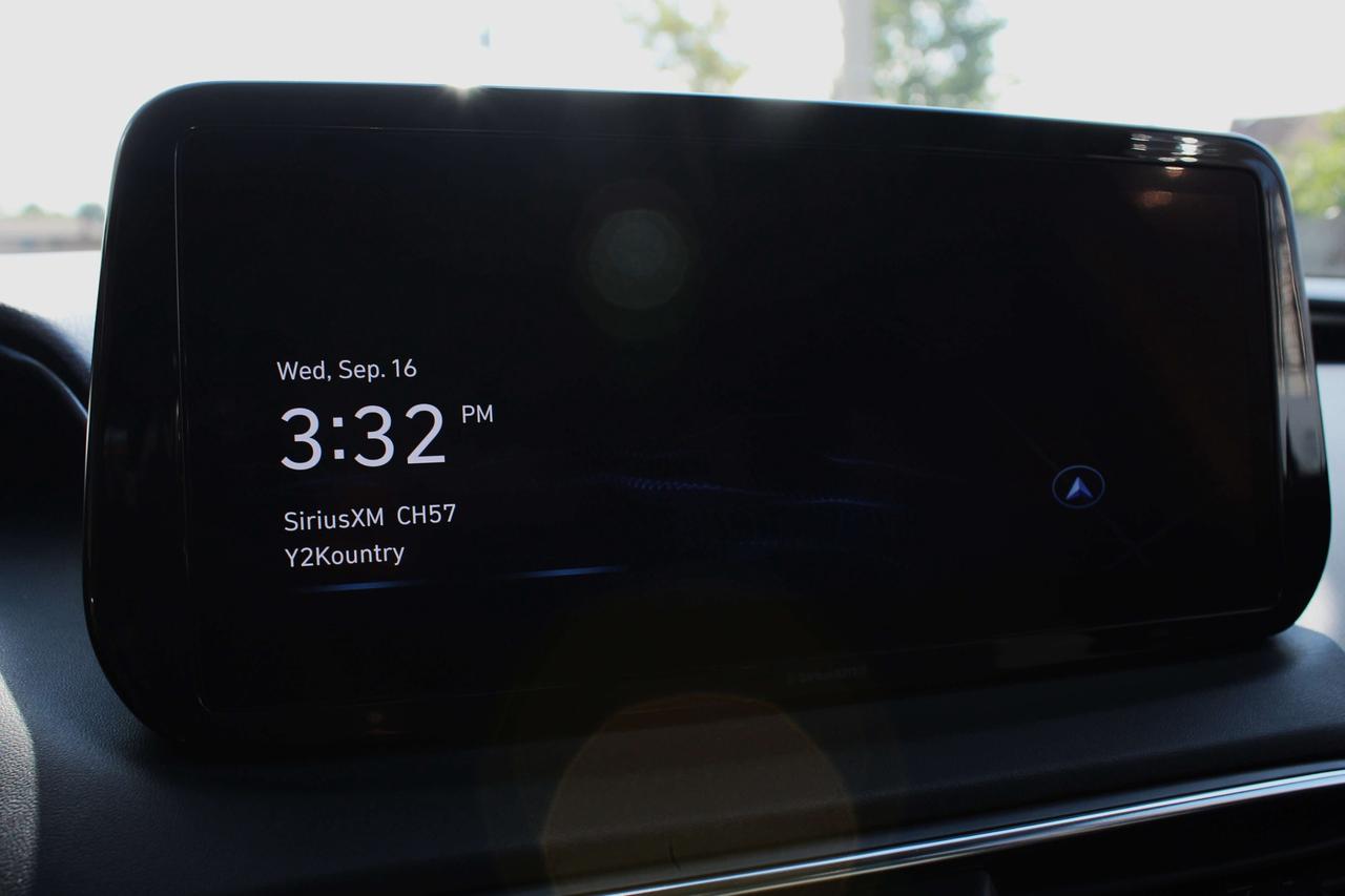 2023 Hyundai Santa Fe Preferred Photo