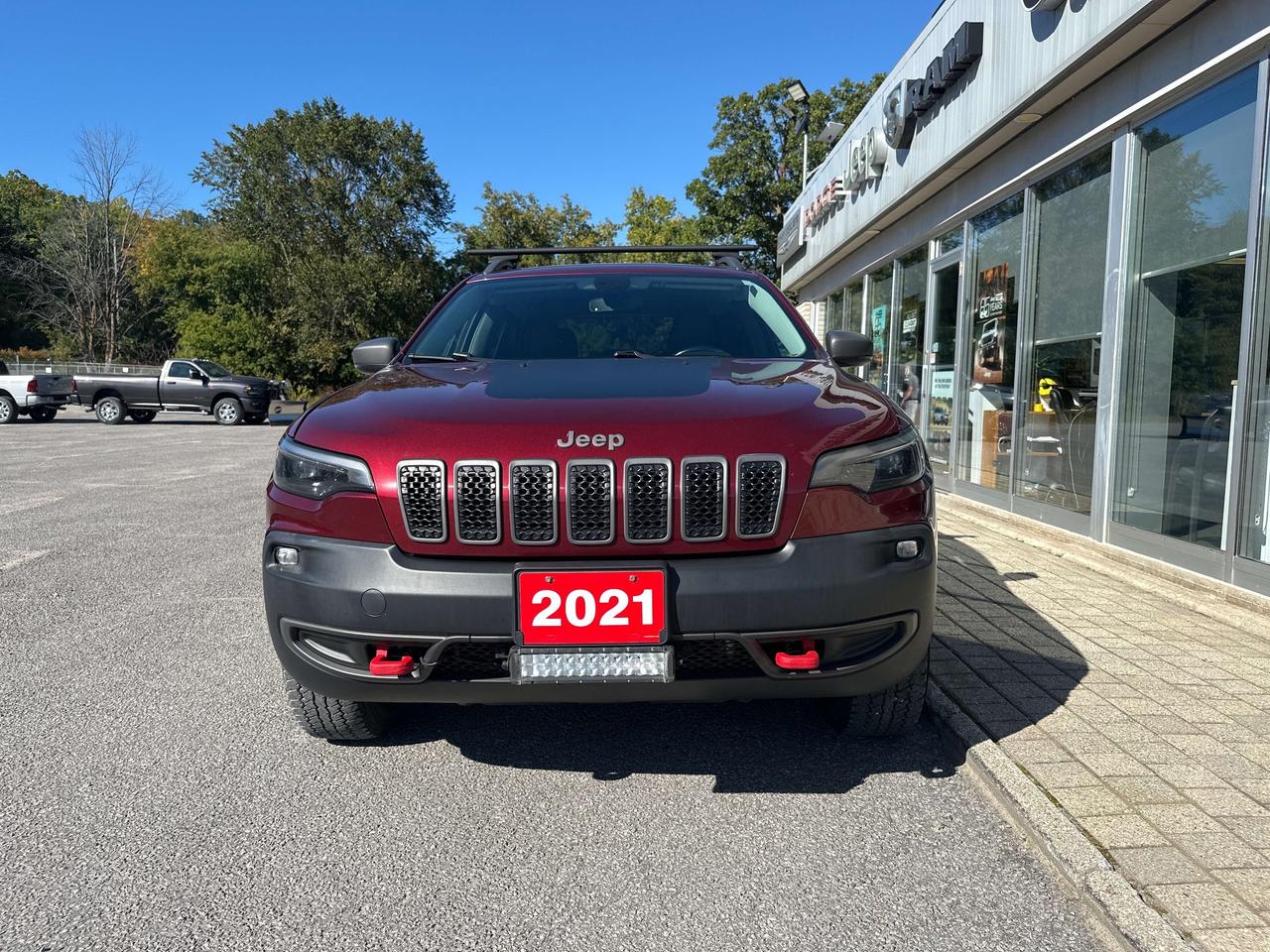 2021 Jeep Cherokee Trailhawk Photo