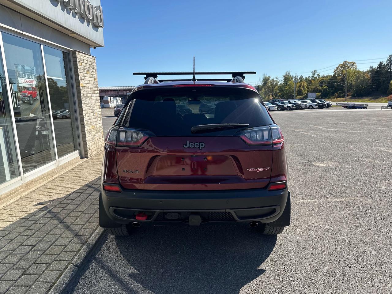 2021 Jeep Cherokee Trailhawk Photo