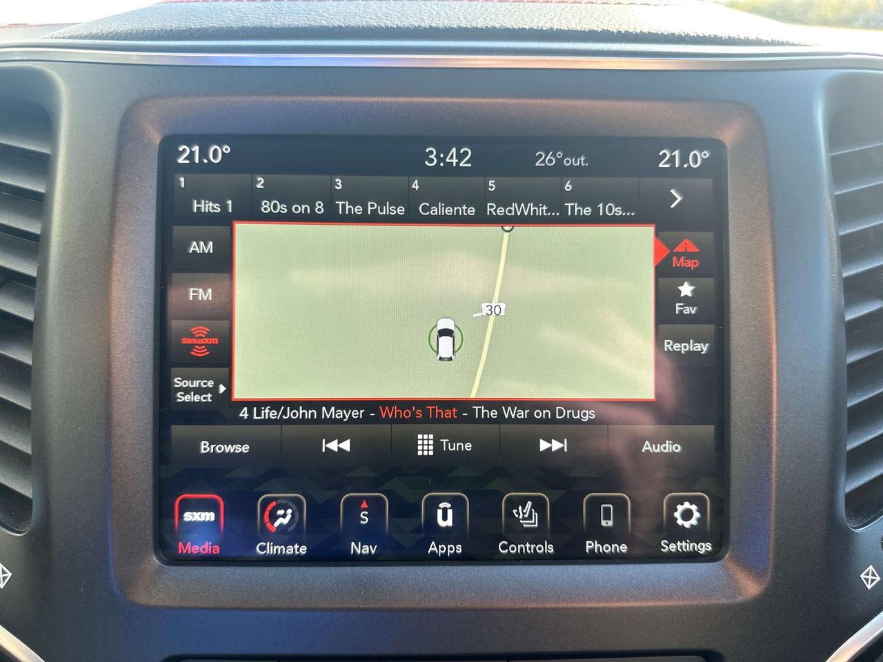 2021 Jeep Cherokee Trailhawk Photo