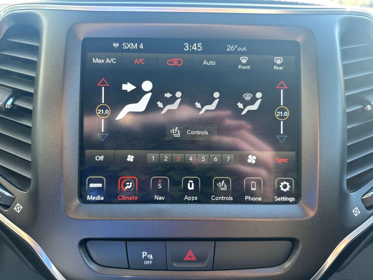 2021 Jeep Cherokee Trailhawk Photo