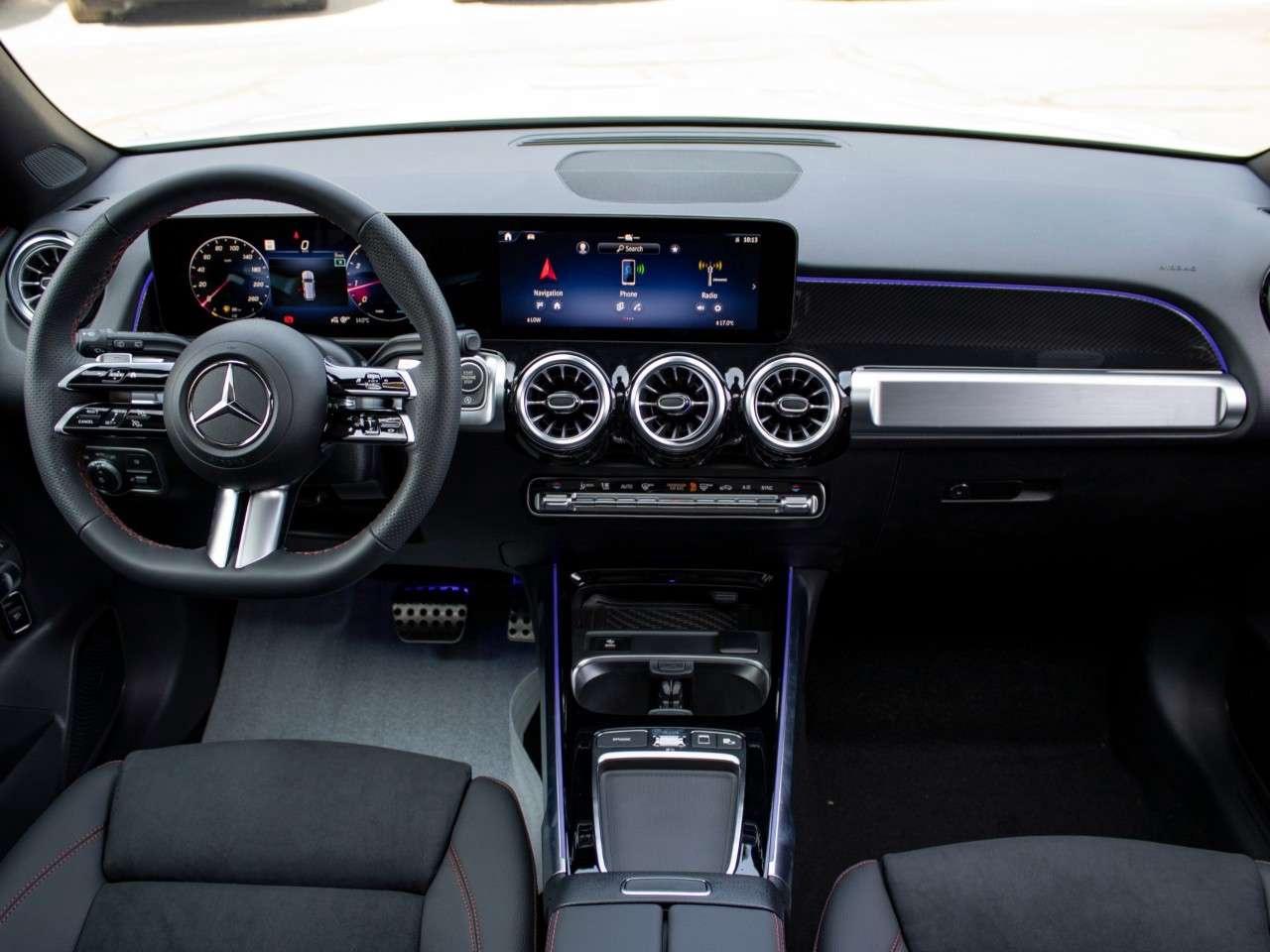 2025 Mercedes-Benz GLB GLB 250 4MATIC SUV Photo