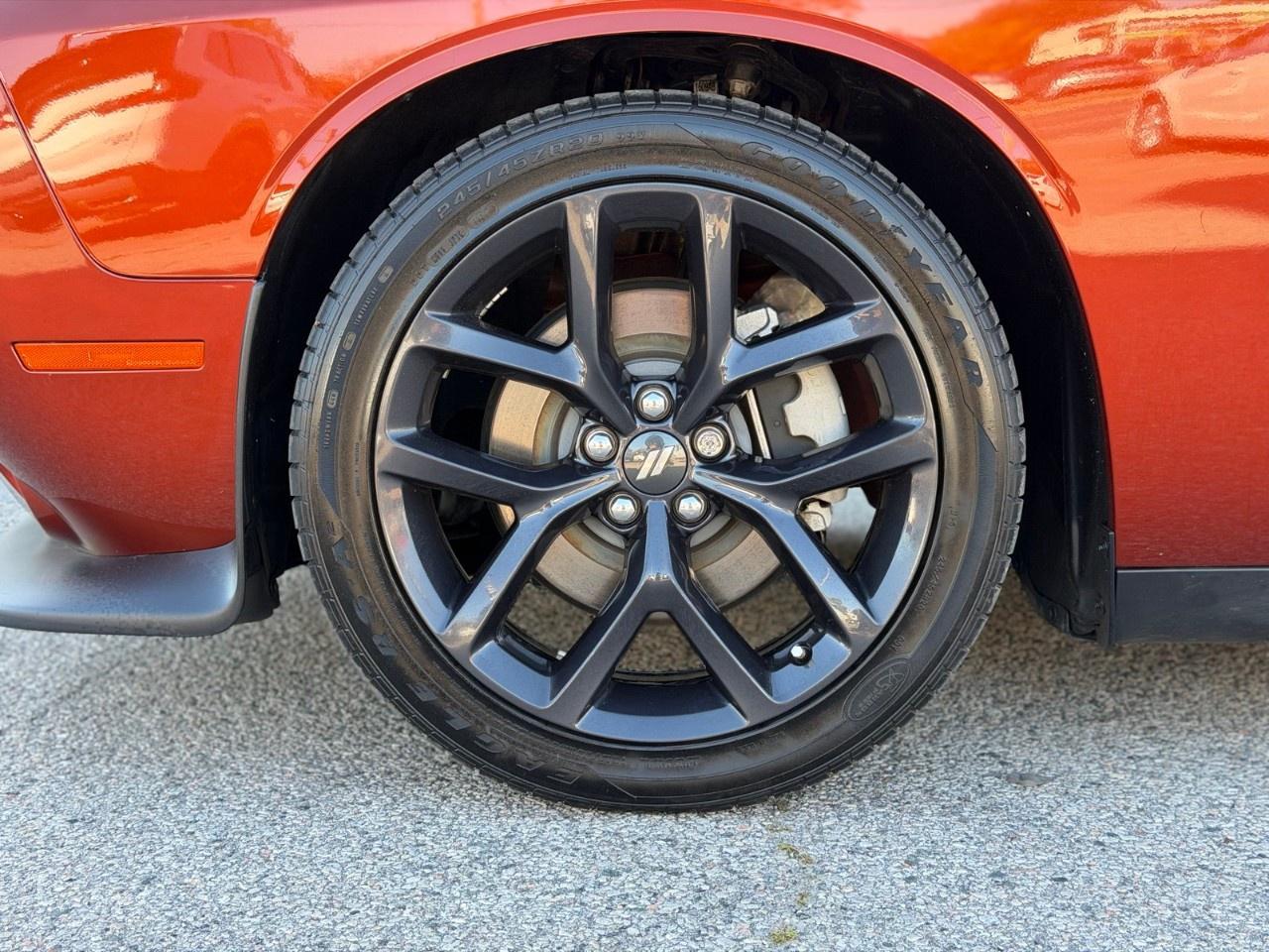 2021 Dodge Challenger R/T RWD Photo