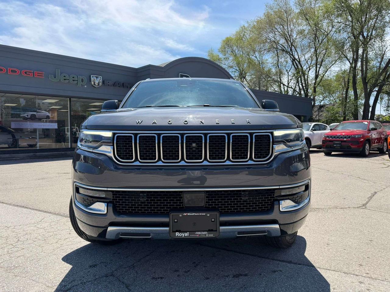 2023 Jeep Wagoneer Series II Photo1