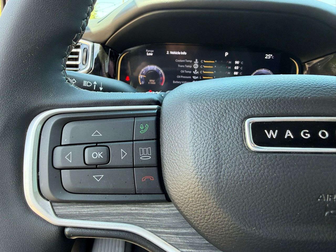 2023 Jeep Wagoneer Series II Photo