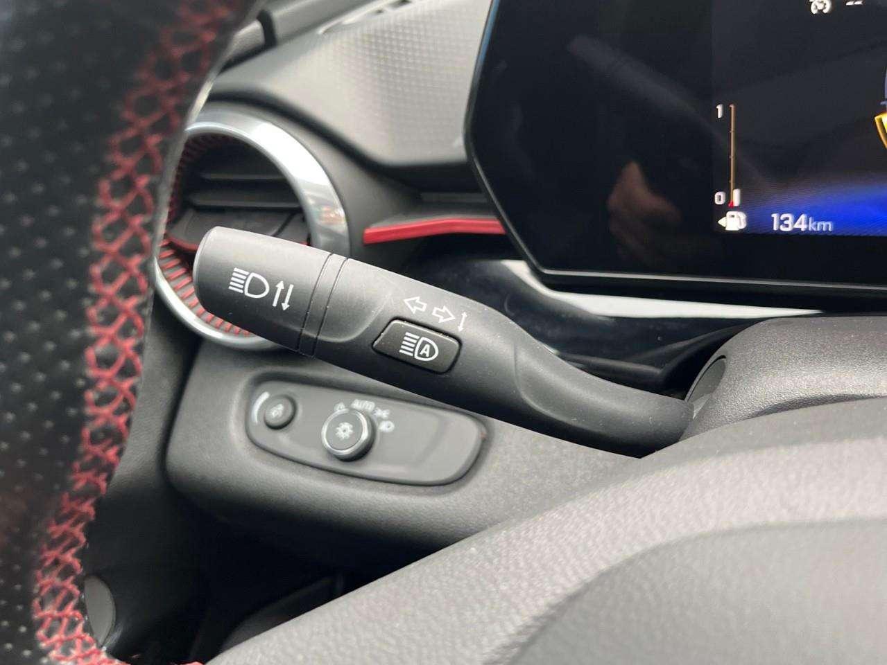 2025 Chevrolet Trax 2RS CPO RATES APPLY! Photo