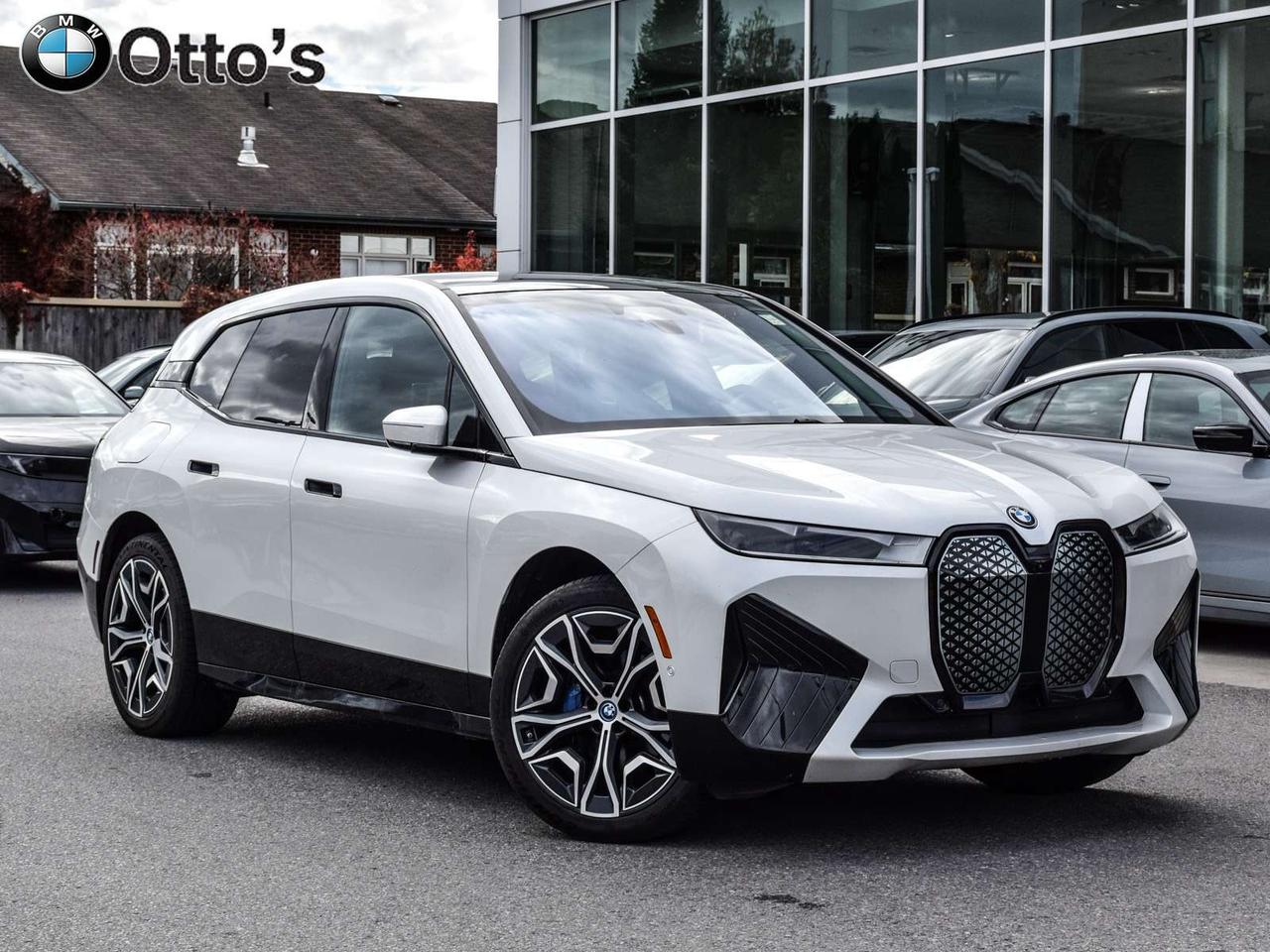 2023 BMW iX xDrive40 Premium Enhanced Sport Package Photo1