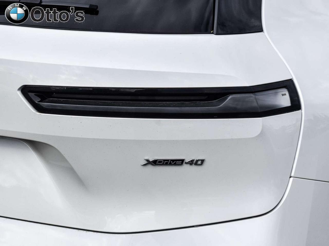 2023 BMW iX xDrive40 Premium Enhanced Sport Package Photo