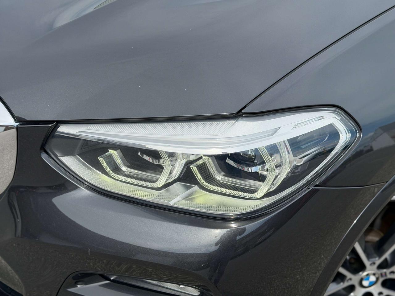 2021 BMW X4 XDRIVE30I   NO ACCIDENT   RED INTERIOR   HEAD-UP DISPLAY   HARMAN KARDON Photo