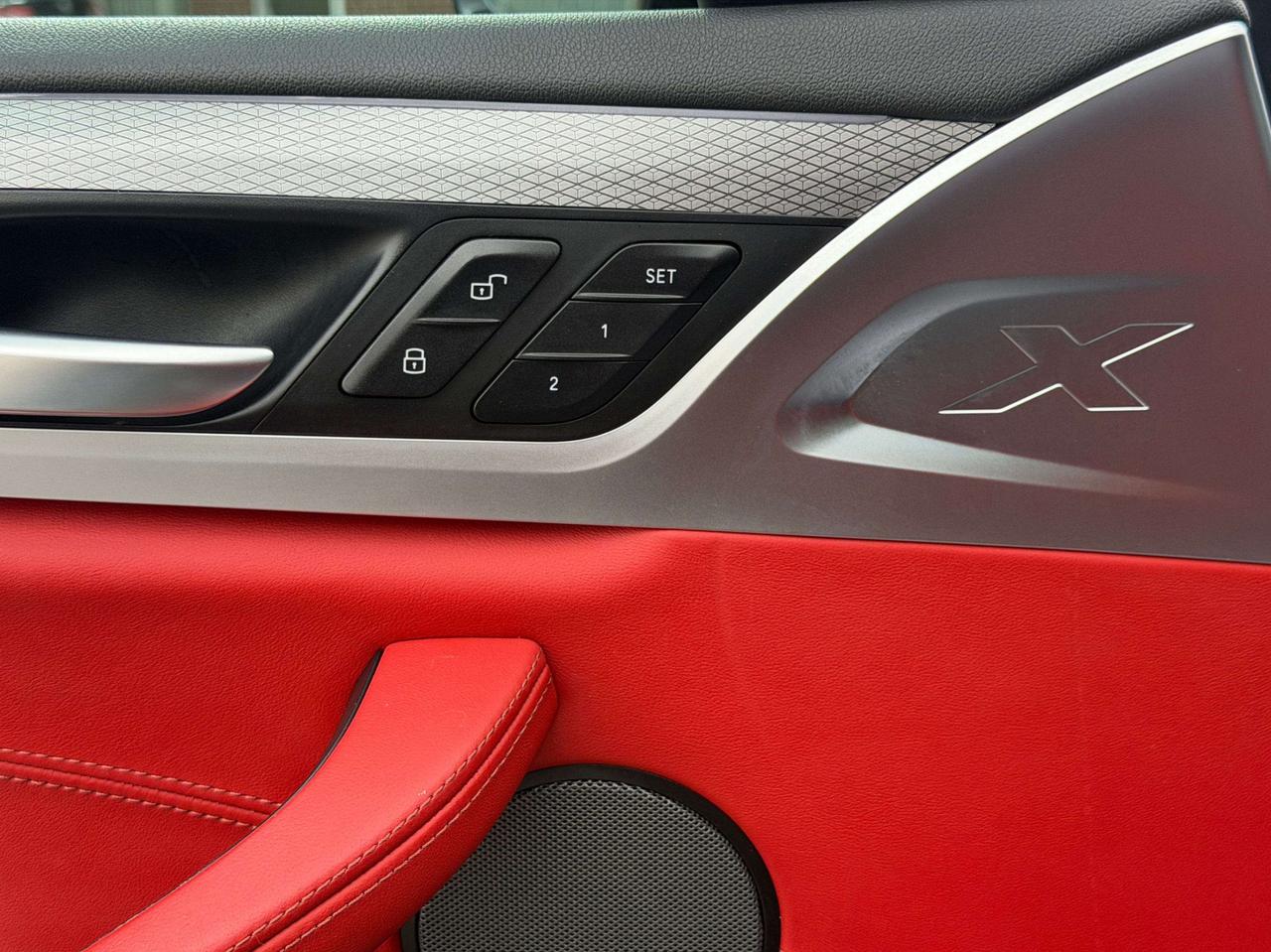 2021 BMW X4 XDRIVE30I   NO ACCIDENT   RED INTERIOR   HEAD-UP DISPLAY   HARMAN KARDON Photo