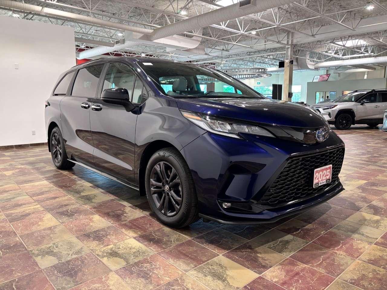 2025 Toyota Sienna XSE 7-Passenger AWD Photo