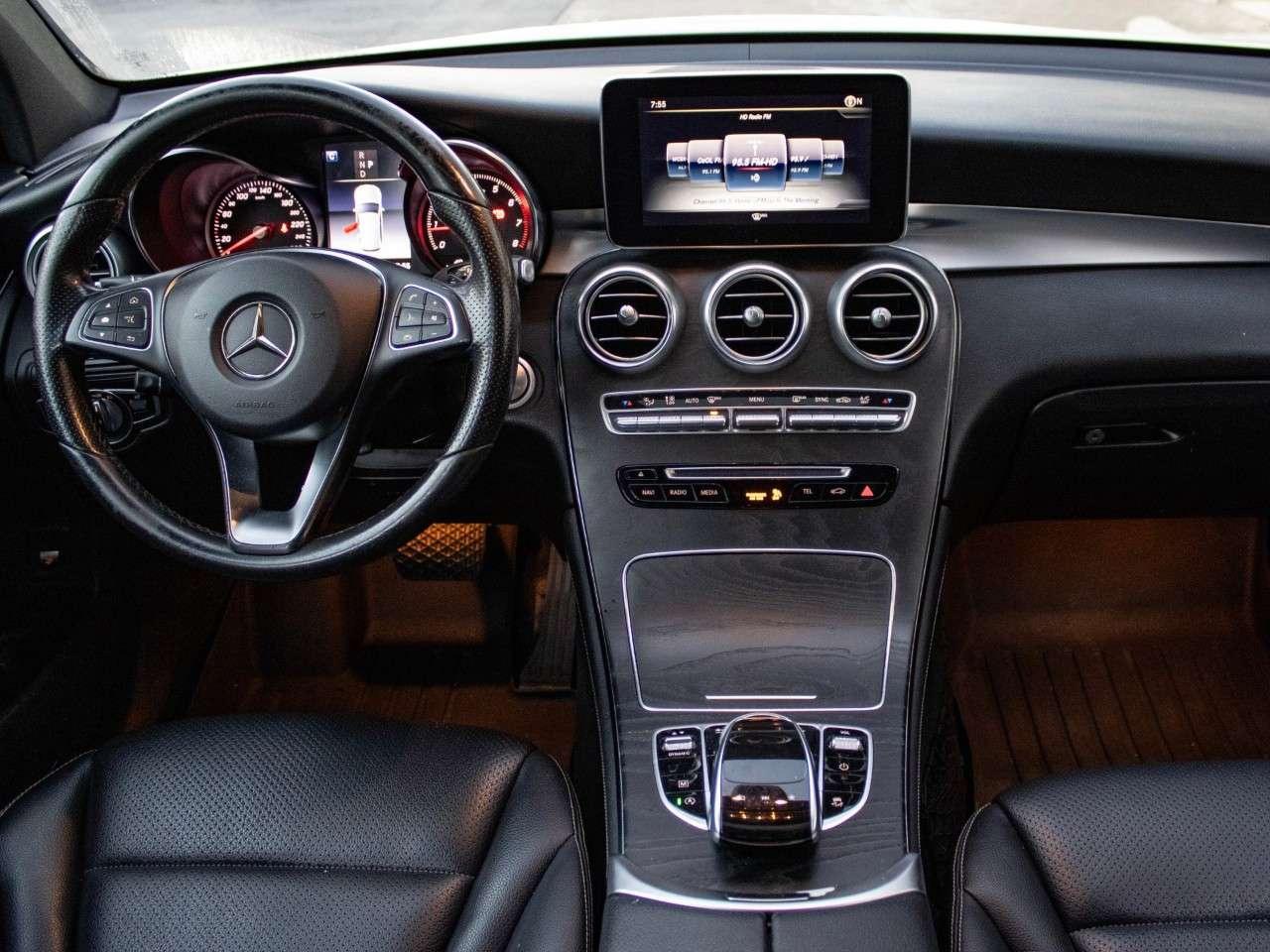 2018 Mercedes-Benz GLC GLC 300 4MATIC SUV Photo