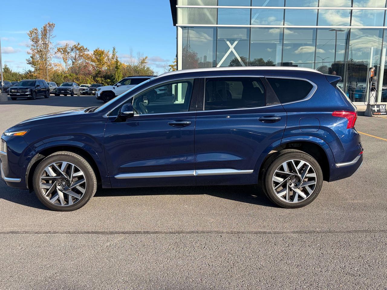 2022 Hyundai Santa Fe Ultimate Calligraphy Photo