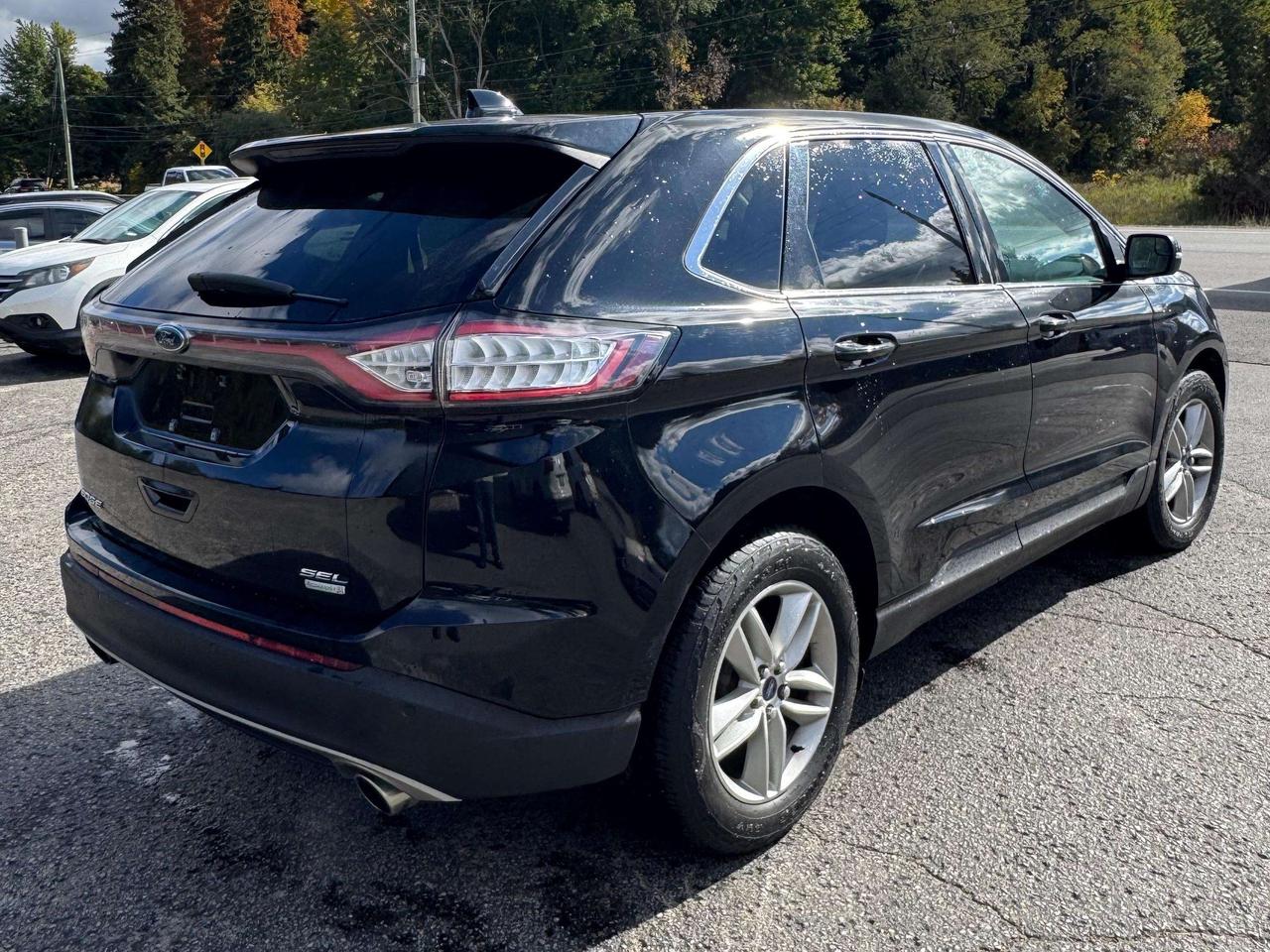 2016 Ford Edge SEL Photo