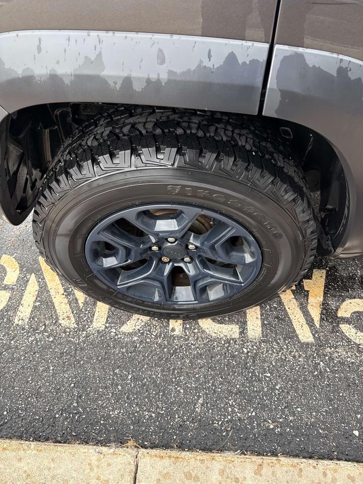 2020 Jeep Cherokee Trailhawk Elite Photo